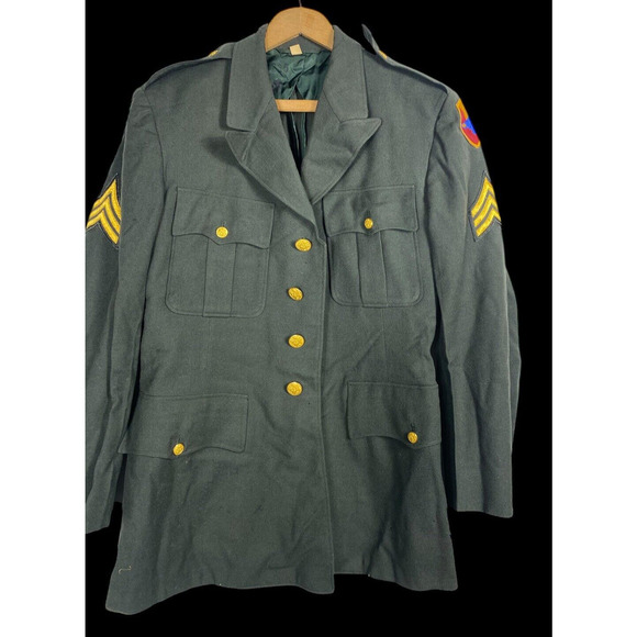 US Army Uniform Dress Jacket & Patches 1957 Vietnam War Sergeant 39R Wool Serge - Picture 3 of 13